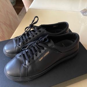 Barely worn ysl sneakers in black